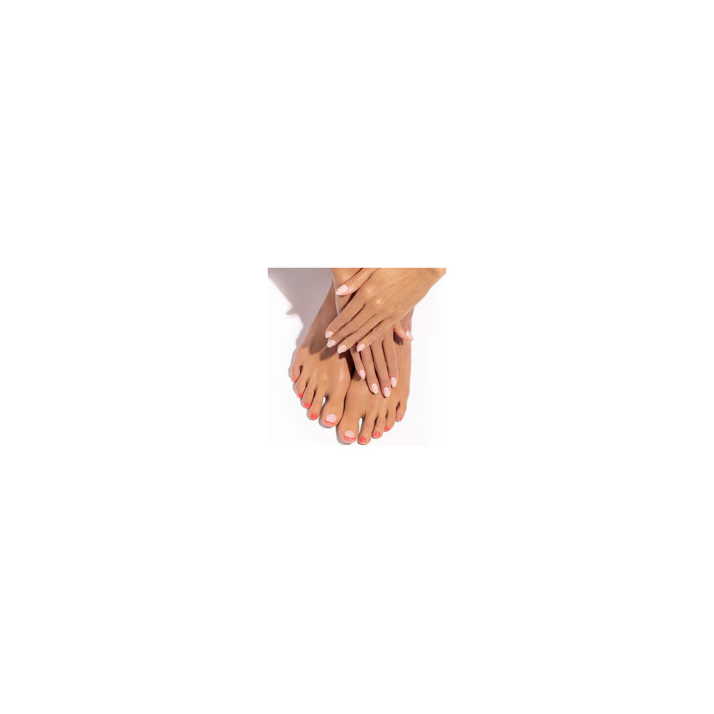 Smalto Semipermanente 7,2 ml - RUBBER BASE Smalto Semipermanente 7,2 ml - RUBBER BASE